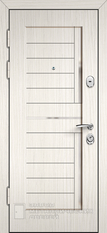 Фото «Белая дверь №24» в Ликино-Дулёво